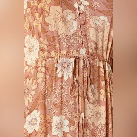 Petal & Pup Kelda Dress - Picture 4 of 13